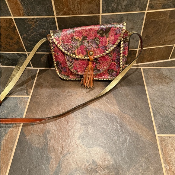 Patricia Nash Elegant Multicolor Women's Bag with Tassel - Picture 2 of 6